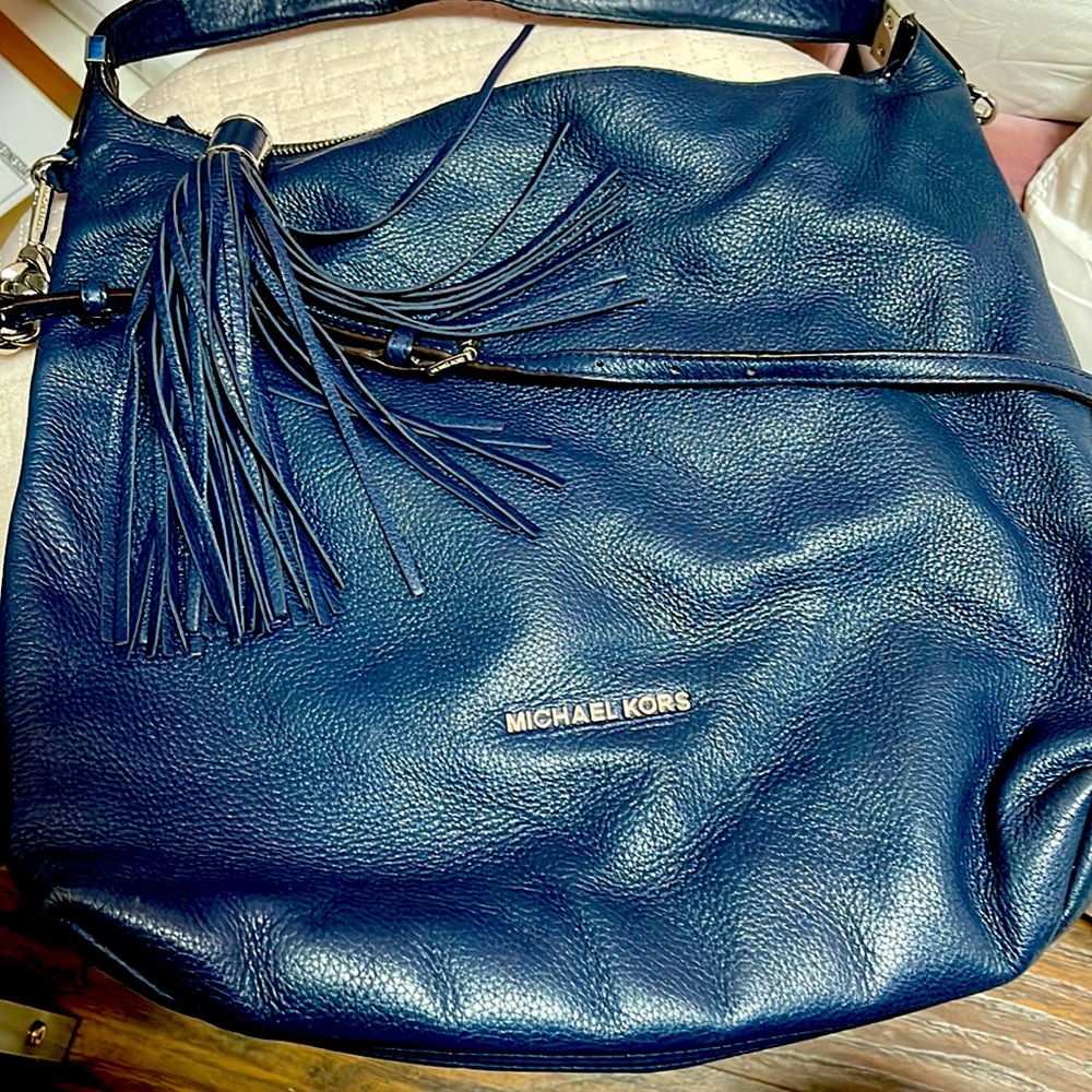 Navy blue MICHAEL KORS purse/ crossbody bag